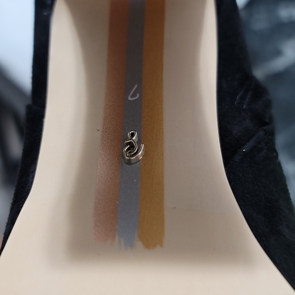 Shoes - Picture 7 of 10